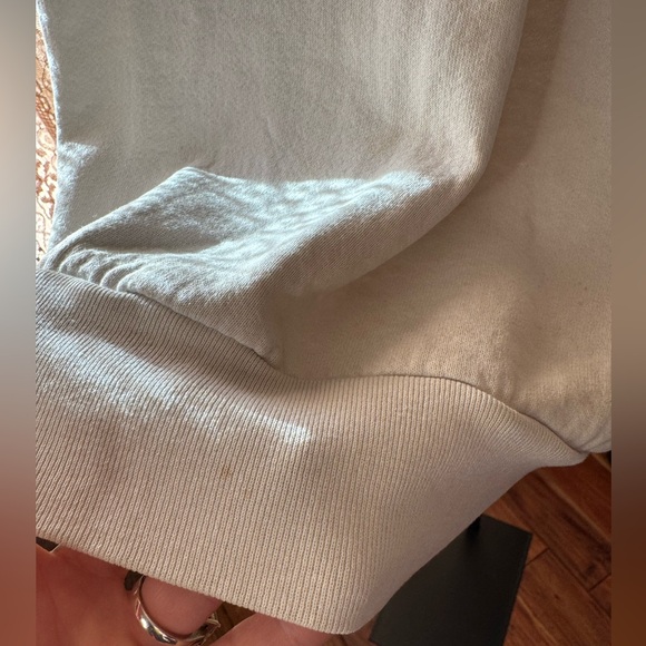 VTG B.U.M. Equipment White Sweatshirt - Picture 7 of 8